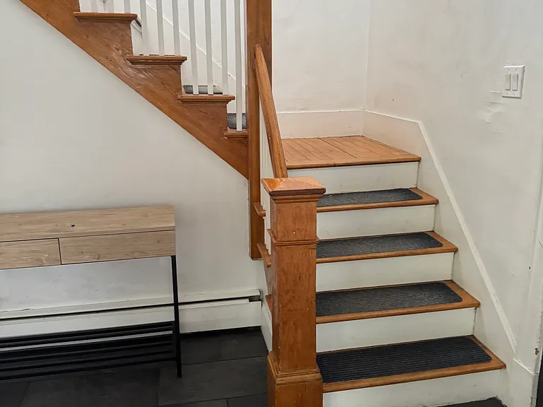 62 Cross St — Photo 9