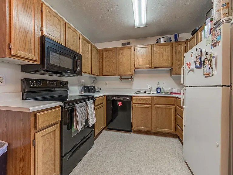 851 N 50 E #331 — Photo 2