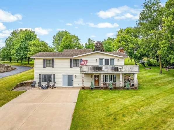 5-165 Heathcliff Dr, Lanark, IL 61046