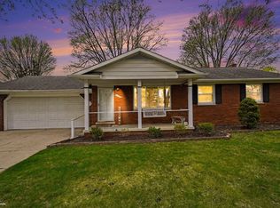 1384 Williamsburg Rd, Flint, MI 48507
