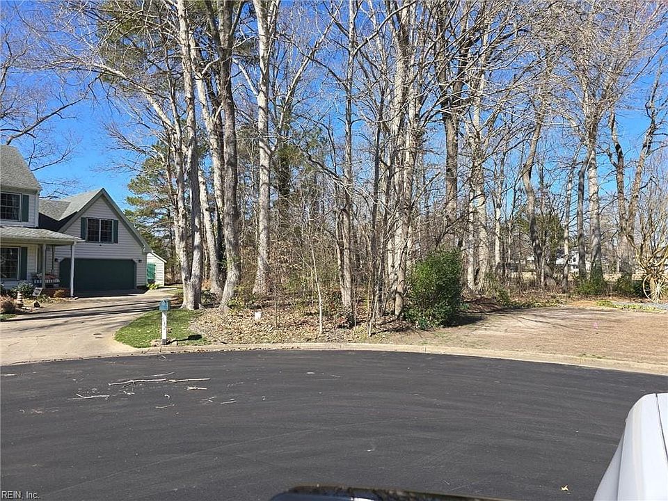 1st image of 530 Belem Dr