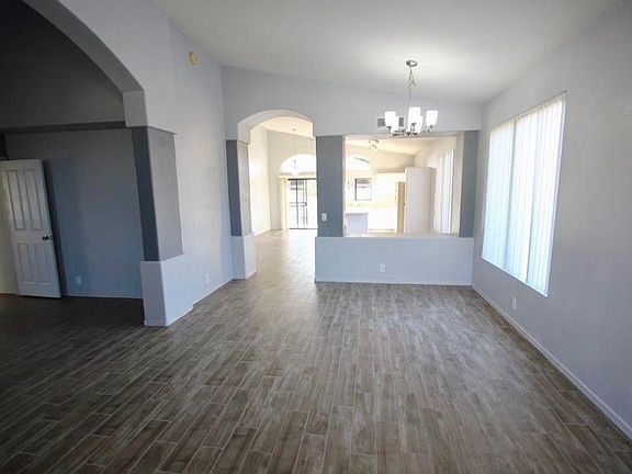 1706 S Gilmore Living Room 2