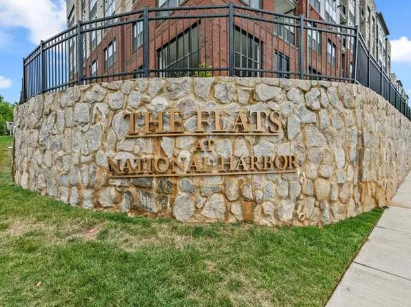 102 Saint Ives Pl, Oxon Hill, MD 20745