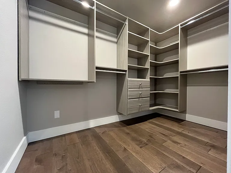 14715 SE 46th St — Photo 11
