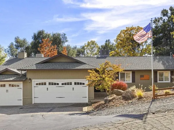 15525 & 15529 Paseo De Los Robles, Sonora, CA 95370