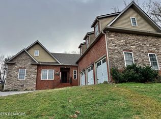 6708 Worthington Ln, Knoxville, TN 37918