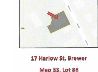 17 Harlow St, Brewer, ME 04412