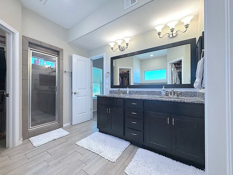 7805 Enchanted View Dr — Photo 25
