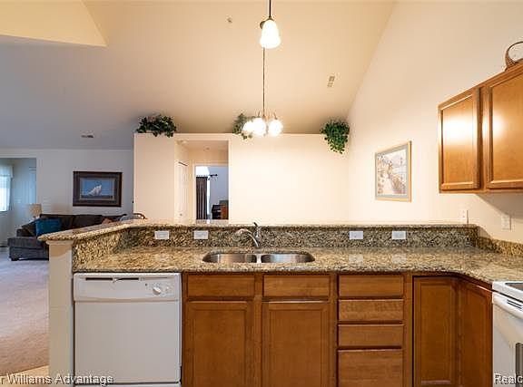3rd image of 36123 Traditions Dr #86