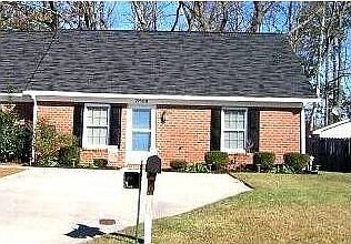 1st image of 2712 B Bluff View Dr