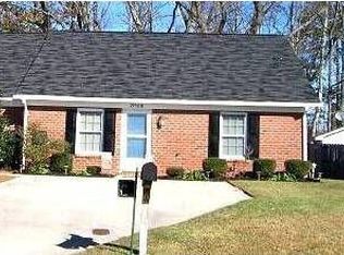 2712 B Bluff View Dr, Greenville, NC 27834