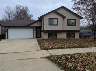 314 43rd Ave NW, Rochester, MN 55901