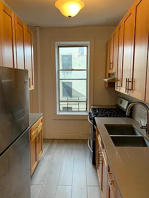 Rented by Chana Ofek, LREB | media 1