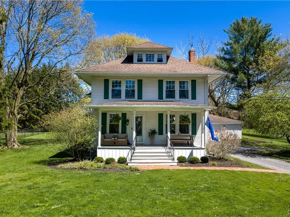 3066 E Lake Rd, Skaneateles, NY 13152