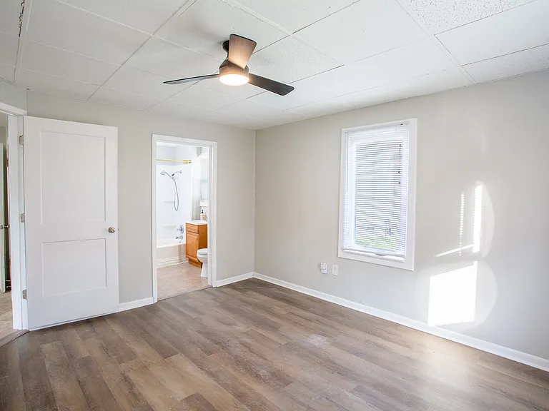5704-5704A Maxon Ave #A — Photo 15