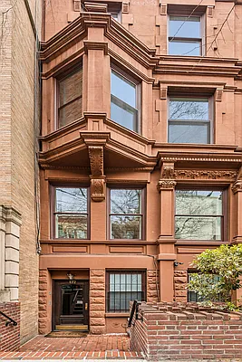 Sold by Compass | media 12