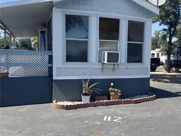 2750 W Acacia Ave #H2, Hemet, CA 92545