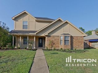 2116 Stein Way, Carrollton, TX 75007