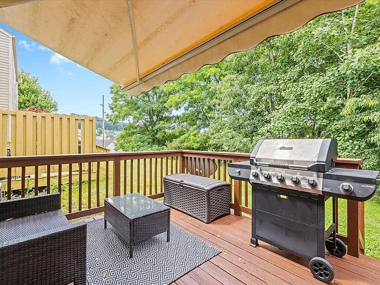 531 Village Green Blvd W — Photo 22