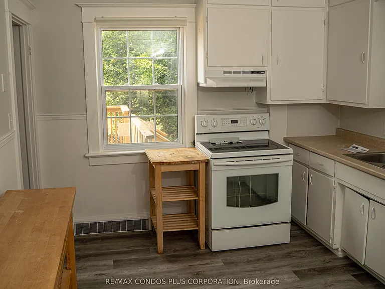 758 Niagara Stone Rd #3 — Photo 6