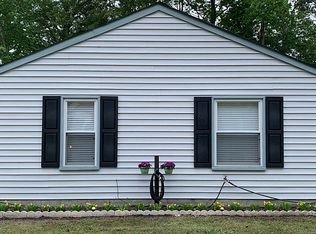 1570 Hummingbird Ln, Virginia Beach, VA 23454