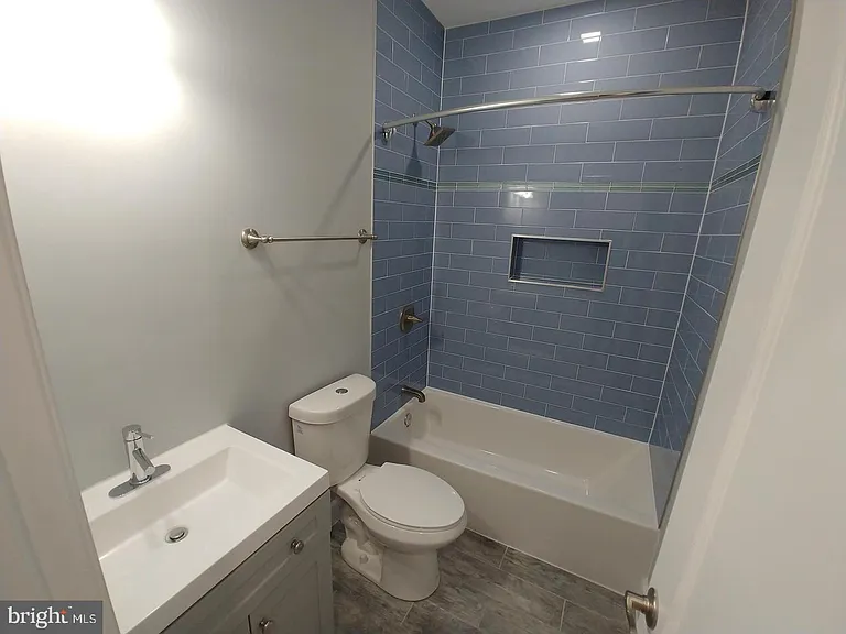 752 Lamont St NW #2 — Photo 14