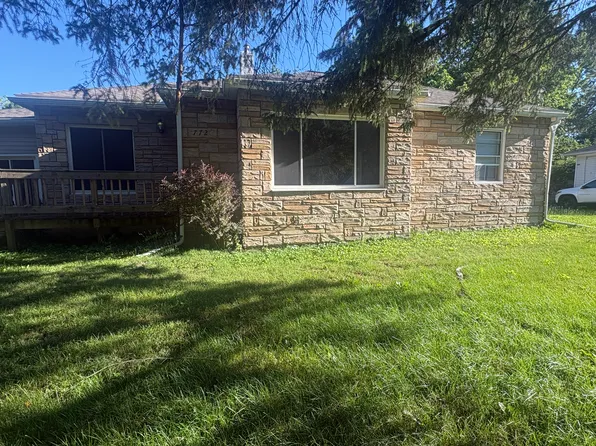 772 Hubbard St NE, Grand Rapids, MI 49525