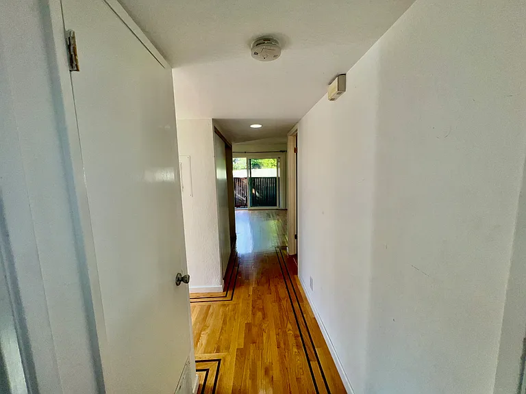 1222 Sir Francis Drake Blvd — Photo 15