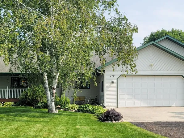110 Park View Dr, Vergas, MN 56587