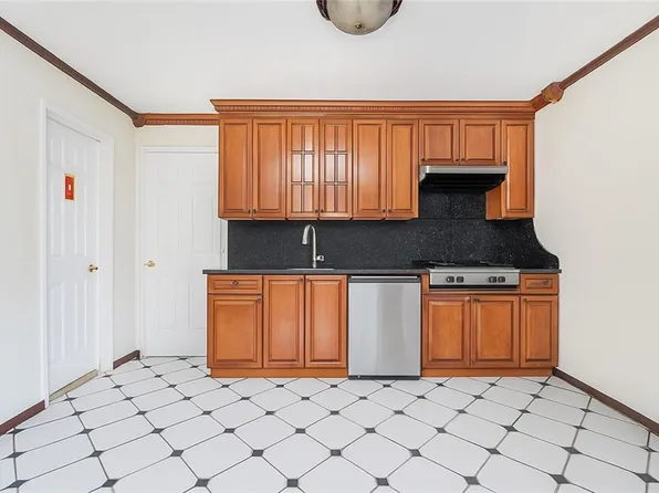 70 Figurea Avenue image 6 of 23