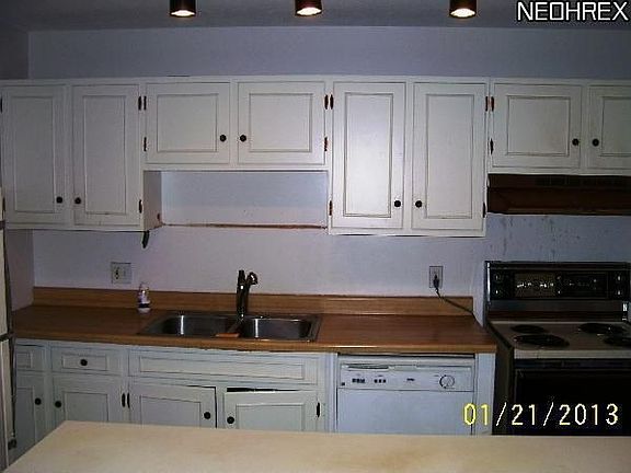 5th image of 25801 Lake Shore Blvd APT 101