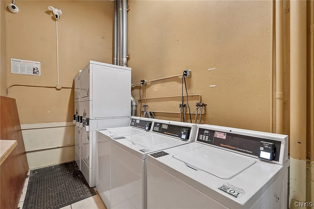 2 bed, 1.0 bath, 50790 sqft, $1,250 — Photo 4