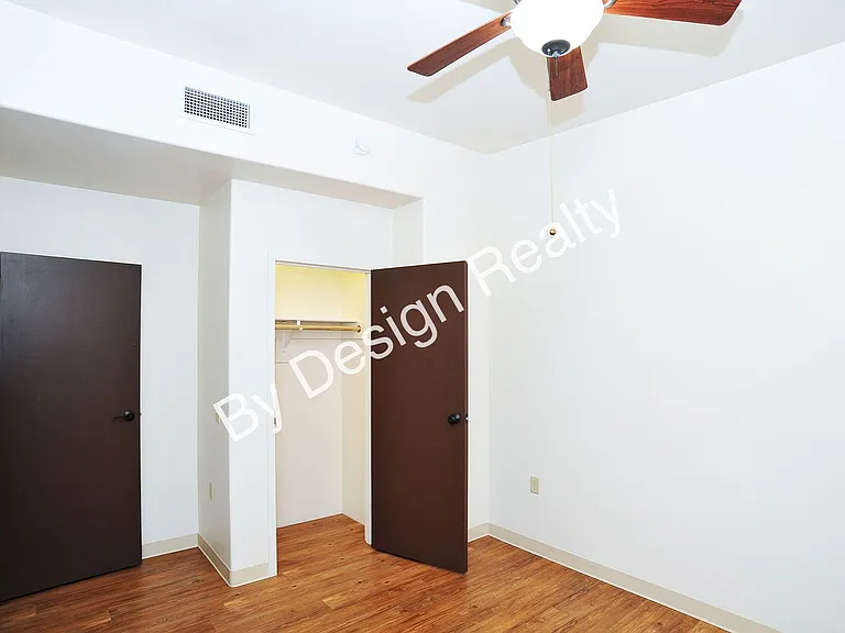 1040 E Halcyon Rd — Photo 36