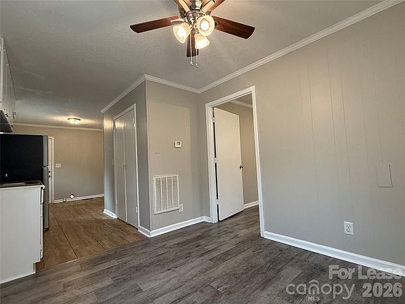 5th image of 514 Wilson St