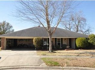 227 Saint Nicholas Dr, Lafayette, LA 70506