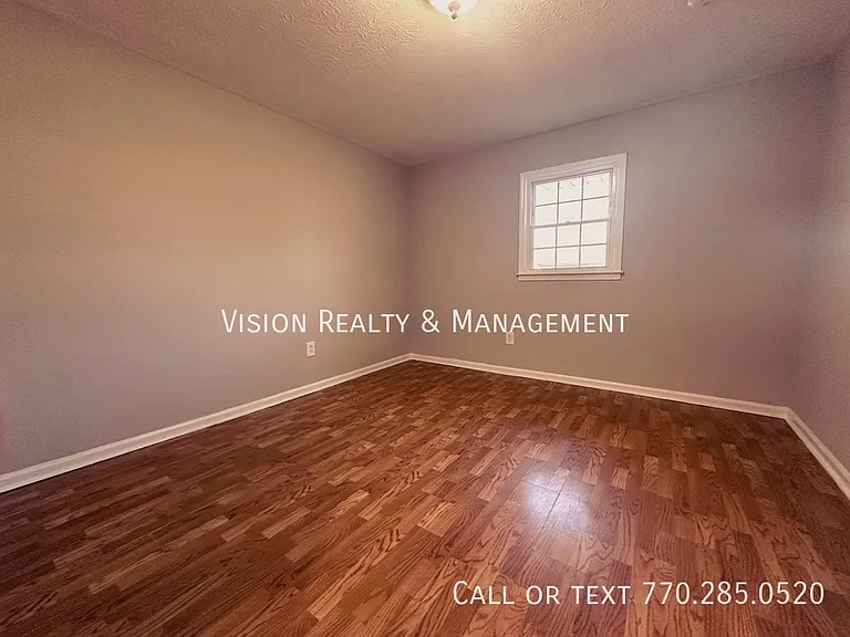 95 Castlegate Cir — Photo 17