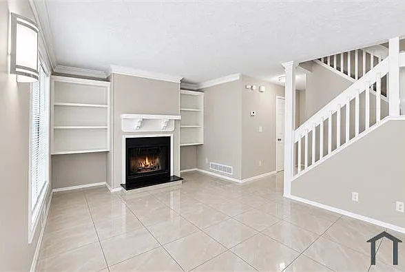 3 bed, 1600 sqft, $1,950 — Photo 4