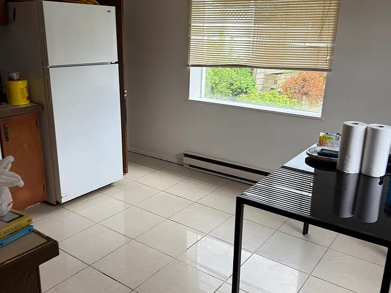 36 Roushey St #2C — Photo 3