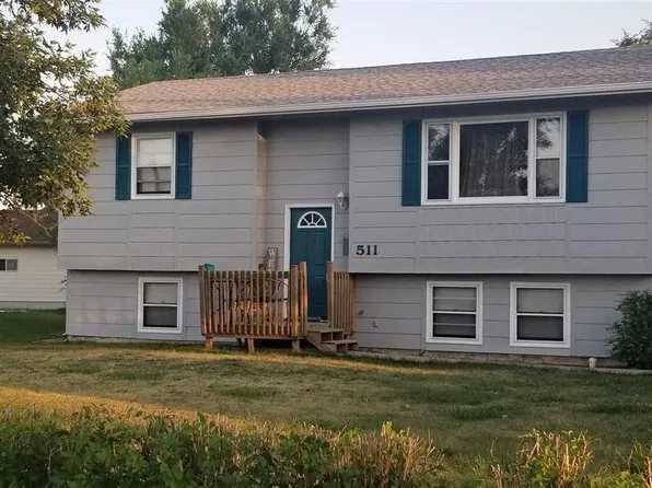 511 Bluebird Dr, Box Elder, SD 57719