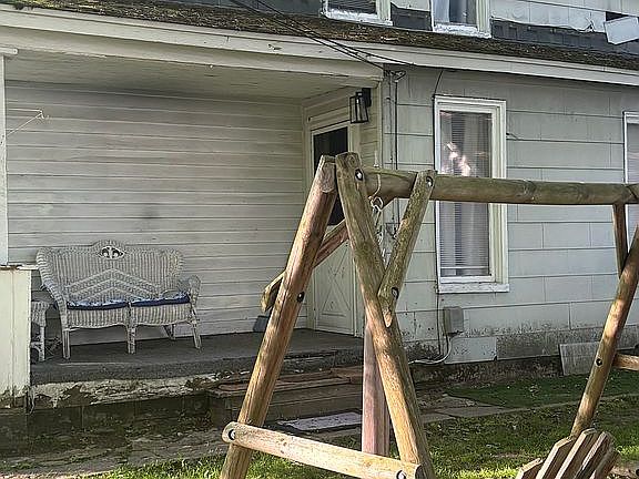 2nd image of 111 Fairview Ave