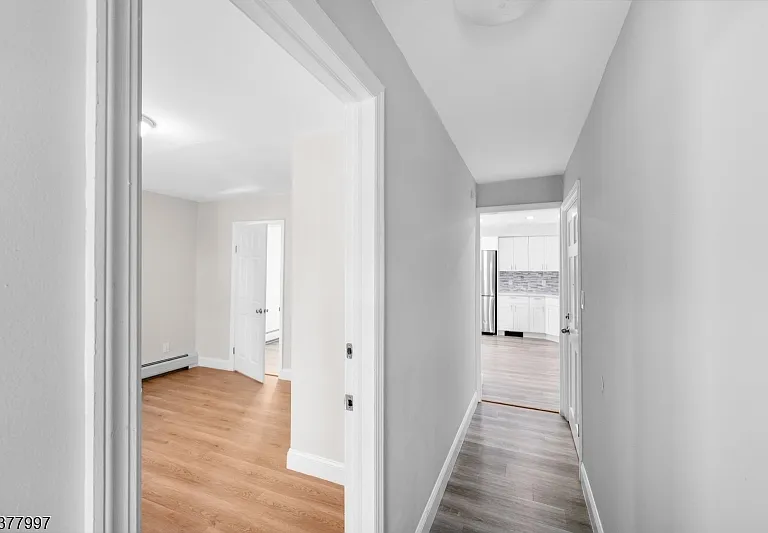 16 New St #2 — Photo 13