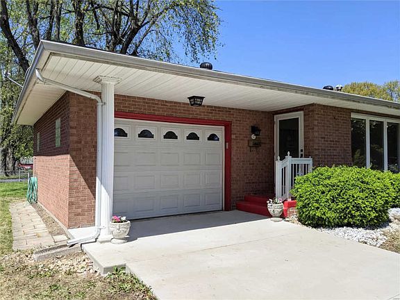 4th image of 17 Cambridge Dr