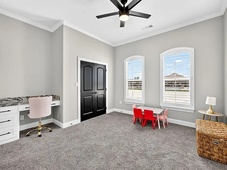 8619 La Jolla Dr — Photo 24