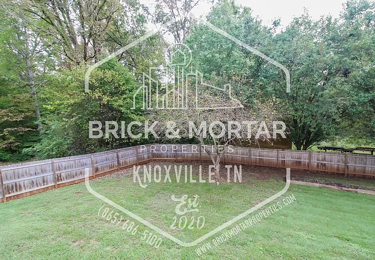 808 Pioneer Dr — Photo 50