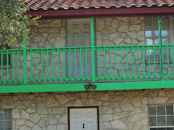 10635 W State Highway 1604 Loop S 2, San Antonio, TX