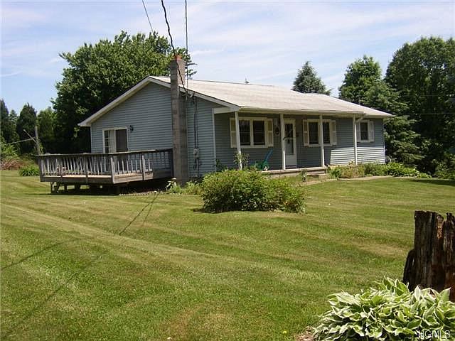 1st image of 21 Shari Dr