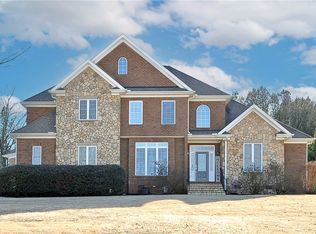1040 Omega Farms Ln, Williamston, SC 29697