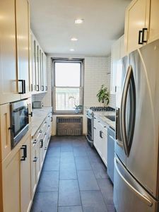 60-11 Broadway APT 6T, Queens, NY, 11377