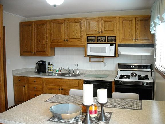 5th image of 1830 Kevin Dr