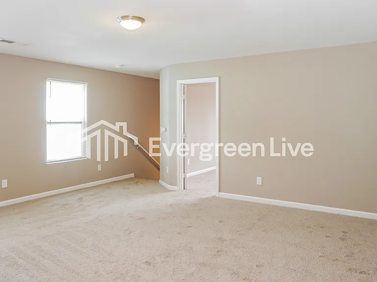 203 Dormont Dr NE — Photo 14